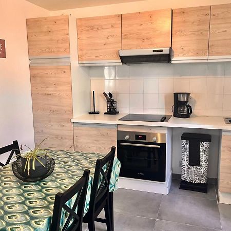 Villa 2 Chambres Proche D'Un Lac Ruelle-sur-Touvre ภายนอก รูปภาพ