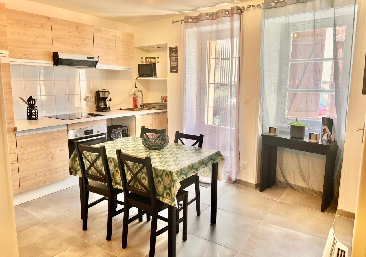 Villa 2 Chambres Proche D'Un Lac Ruelle-sur-Touvre ภายนอก รูปภาพ